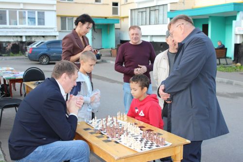 Праздник, который объединяет: на улице Жукова отпраздновали День двора