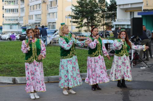 Праздник, который объединяет: на улице Жукова отпраздновали День двора