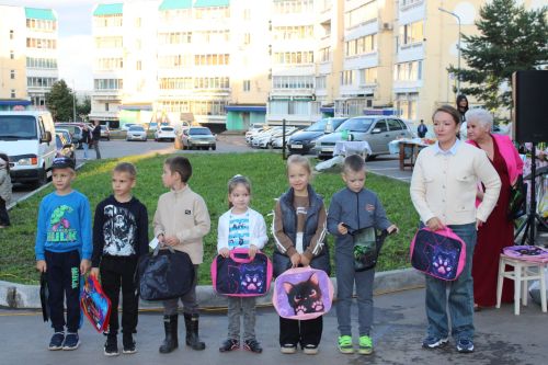 Праздник, который объединяет: на улице Жукова отпраздновали День двора