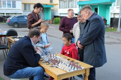 Праздник, который объединяет: на улице Жукова отпраздновали День двора