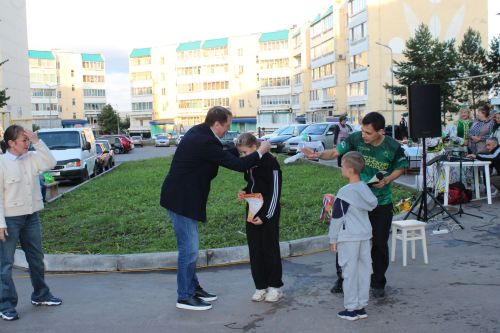 Праздник, который объединяет: на улице Жукова отпраздновали День двора