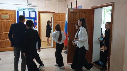Урок безопасности: в Заинской школе №3 прошла учебная эвакуация
