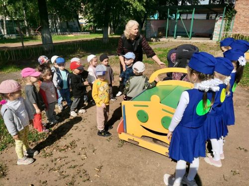 «Светофорик» зажигает зелёный свет: в Заинске прошёл урок детской безопасности