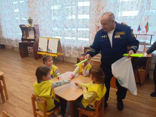 Единый день безопасности дорожного движения в Александро-Слободской школе