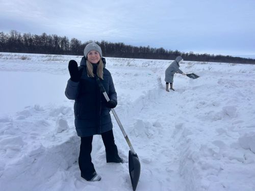 Творить добро легко: как в заинском микрорайоне Мирный объединяются поколения