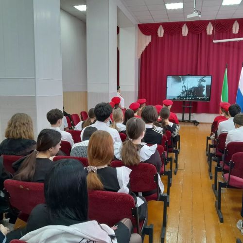 Несломленный город: урок истории для школьников Заинска о блокаде Ленинграда