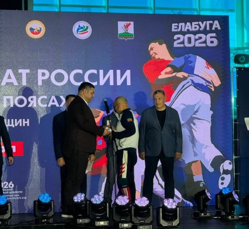 Зәй тренерына юбилей медале тапшырылды
