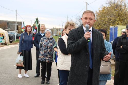 В Заинском районе открыли сразу несколько дорог после капремонта