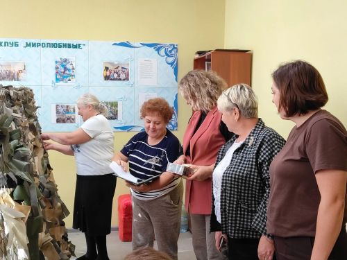 ТОСы Заинска передали гуманитарную помощь для бойцов