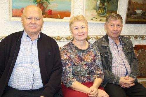 Комсомол булганнар очрашуга җыелды