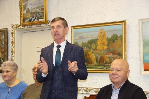 Комсомол булганнар очрашуга җыелды