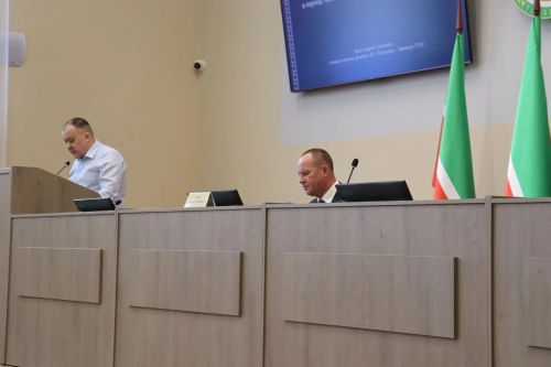 В Заинске прошло заседание КЧС: район готовится к паводку и пожароопасному сезону