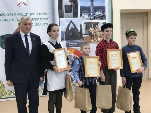 В Заинске почтили память Габдуллы Тукая литературно-музыкальной композицией
