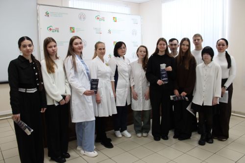 «Ангелы в белых халатах»: Заинская ЦРБ открыла двери для будущих медицинских работников