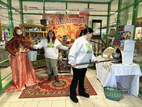 В Заинске открылась фотозона к Масленице: окунитесь в атмосферу русского быта