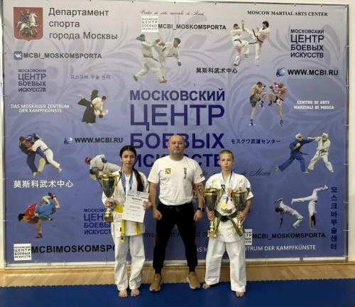 Спортсмены из Заинска стали победителями первенства России по киокусинкай в Москве