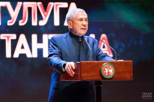 Минниханов предложил отметить 150-летие Габдуллы Тукая на федеральном уровне