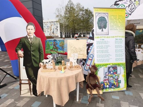 В Заинске с песнями и саженцами прошла последняя ярмарка сезона