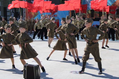 Празднование Дня победы: полный фоторепортаж