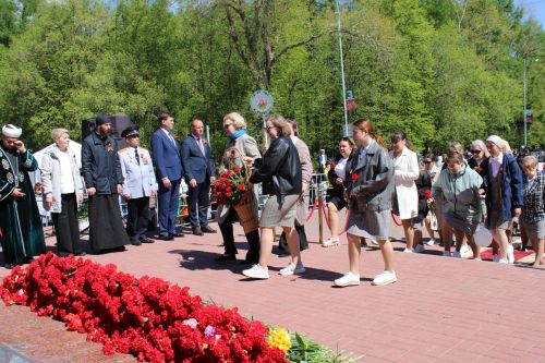 Празднование Дня победы: полный фоторепортаж