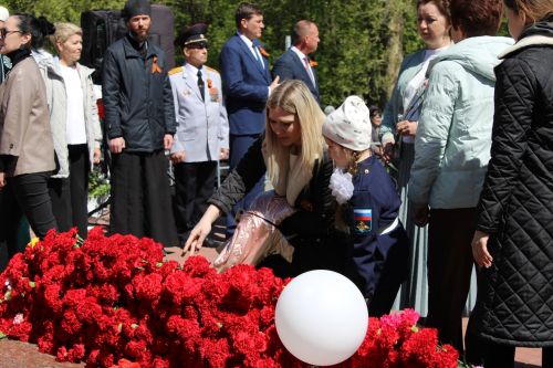 Празднование Дня победы: полный фоторепортаж