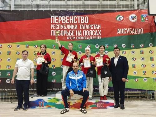 Спортсмены спортивной школы «Зай» успешно выступили на турнире по борьбе на поясах