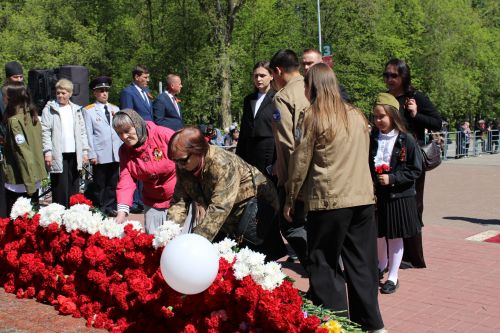 Празднование Дня победы: полный фоторепортаж