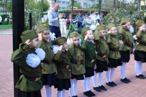 Празднование Дня победы: полный фоторепортаж