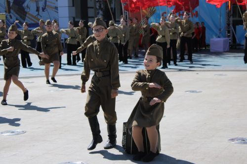 Празднование Дня победы: полный фоторепортаж