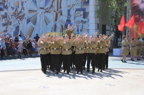 Празднование Дня победы: полный фоторепортаж