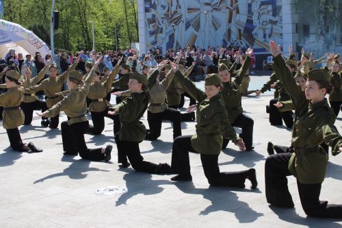 Празднование Дня победы: полный фоторепортаж