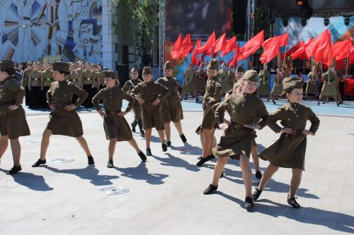 Празднование Дня победы: полный фоторепортаж