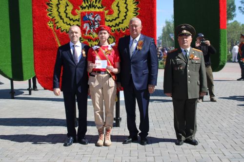 Празднование Дня победы: полный фоторепортаж