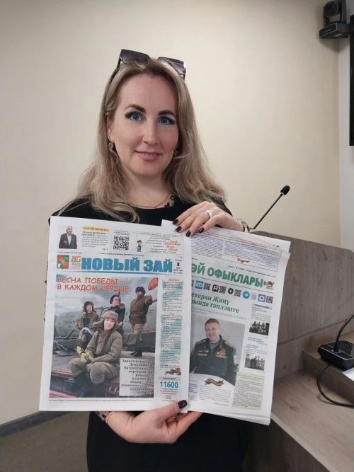 «Сами читаем и вам советуем!»: в заинской администрации прошла коллективная подписка на районные газеты