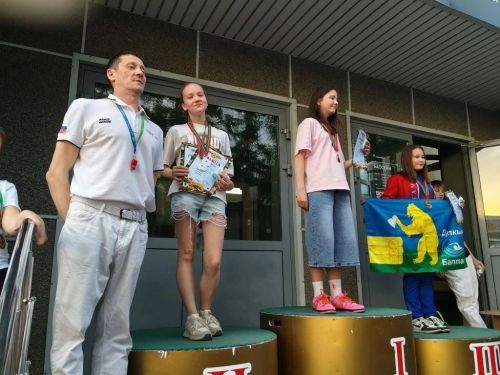 Соревнования по плаванию в Альметьевске: заинцы взяли золото и серебро