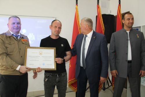 Герой России Расим Баксиков оценил поддержку участников СВО и патриотическую работу в Заинске