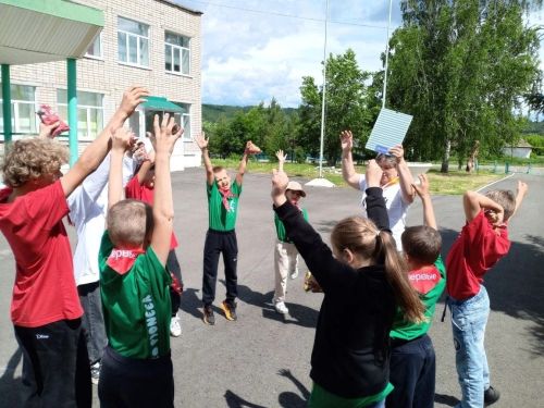 На базе трёх школ Заинского района открылись лагеря «Движения Первых»