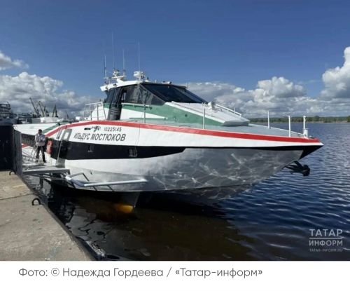 Скоростной «Метеор» запустил речные перевозки из Казани в Камское Устье