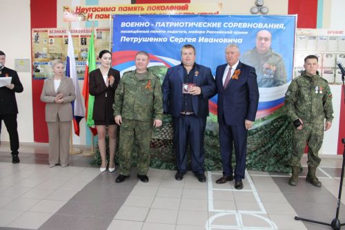 В Заинске состоялась торжественная церемония награждения ветеранов СВО