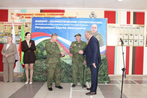 В Заинске состоялась торжественная церемония награждения ветеранов СВО