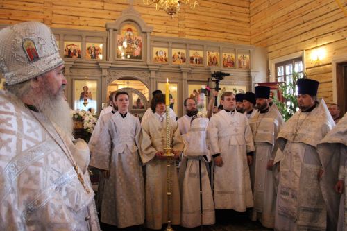 В селе Верхний Багряж Заинского района митрополит Кирилл освятил Троицкую церковь после масштабной реставрации