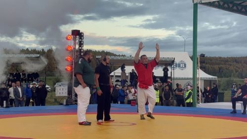 Радик Салахов выиграл автомобиль на чемпионате мира по корэш