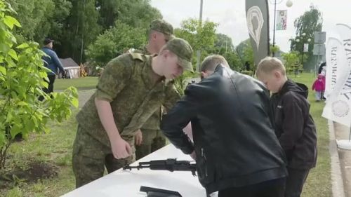 В Заинске провел работу мобильный пункт отбора на военную службу по контракту
