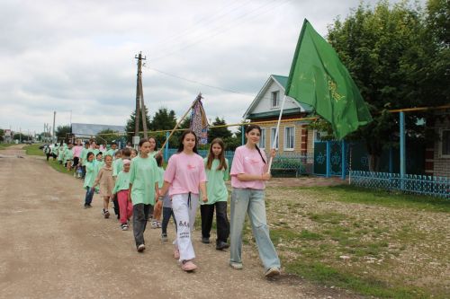 В Заинском районе уникальный проект «Ура, в деревню!» объединил городских и сельских детей