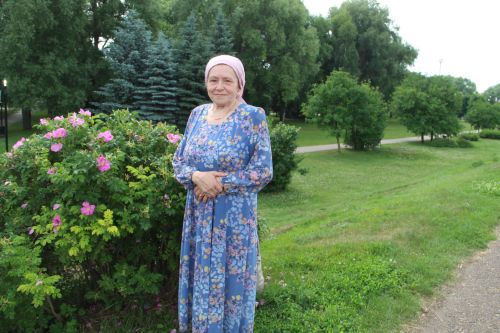 Ветеран-педагог из Заинска Роза Газимова принесла в редакцию семейный архив к своему 80-летию