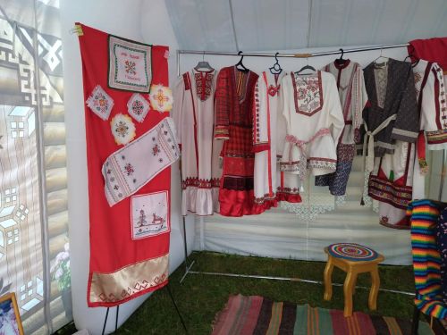 Народный ансамбль «Палан» стал дипломантом республиканского праздника «Уяв»