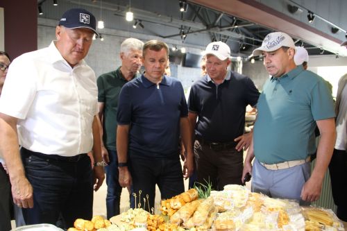 Марат Зяббаров оценил ход уборочной кампании и развитие АПК в Заинском районе