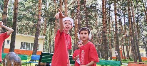 Психологи КЦСОН «Радость» сплотили детей в лагере «Созвездие» через тренинг