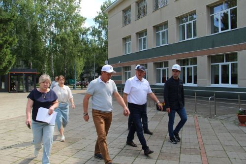 Новые квартиры, дворец единоборств и благоустроенные дворы: как преображается Заинск
