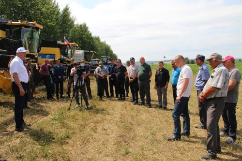 В Заинском районе проверили готовность аграриев к уборочной кампании 2026 года